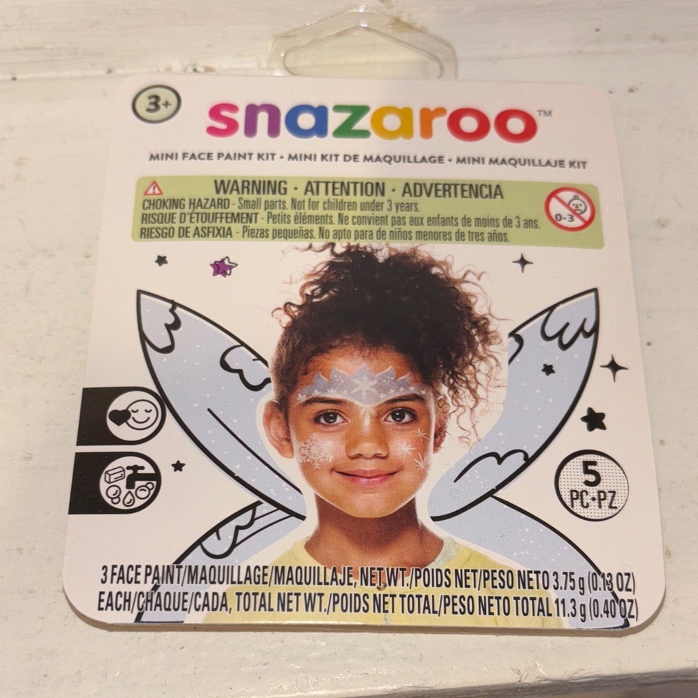 NWT SNAZAROO mini Kids Face Paint Kit